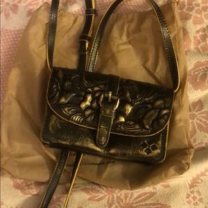 patricia nash tooled leather black gold clutch